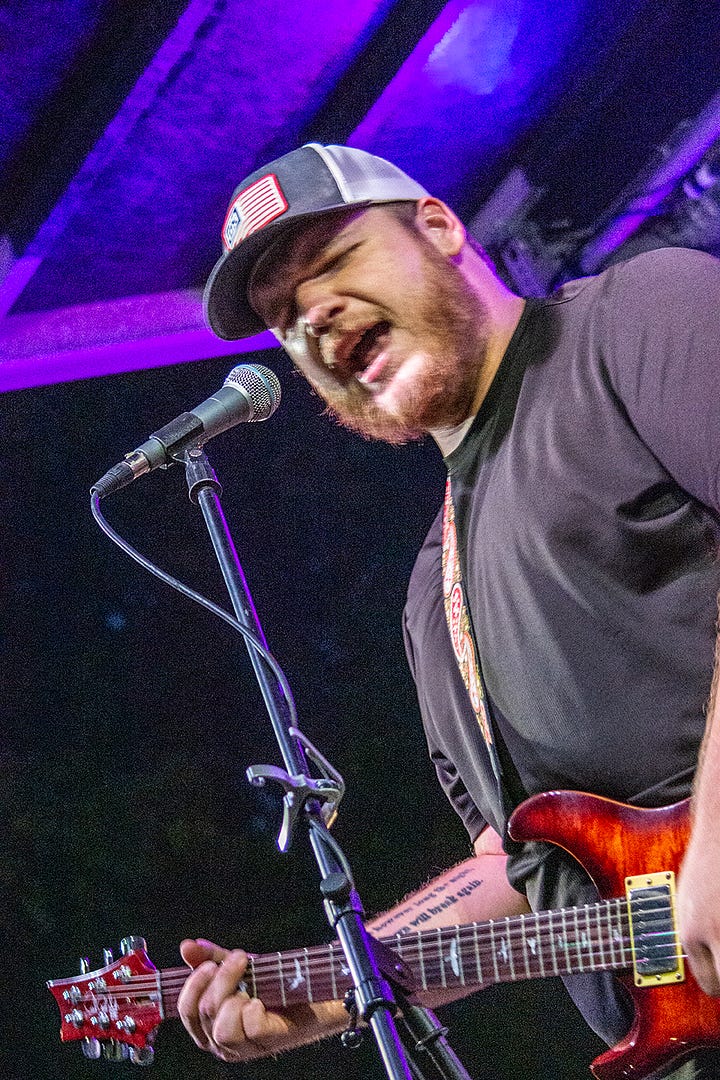 Zack Crow and his band / photos by Troy Larson © The Burn Shop