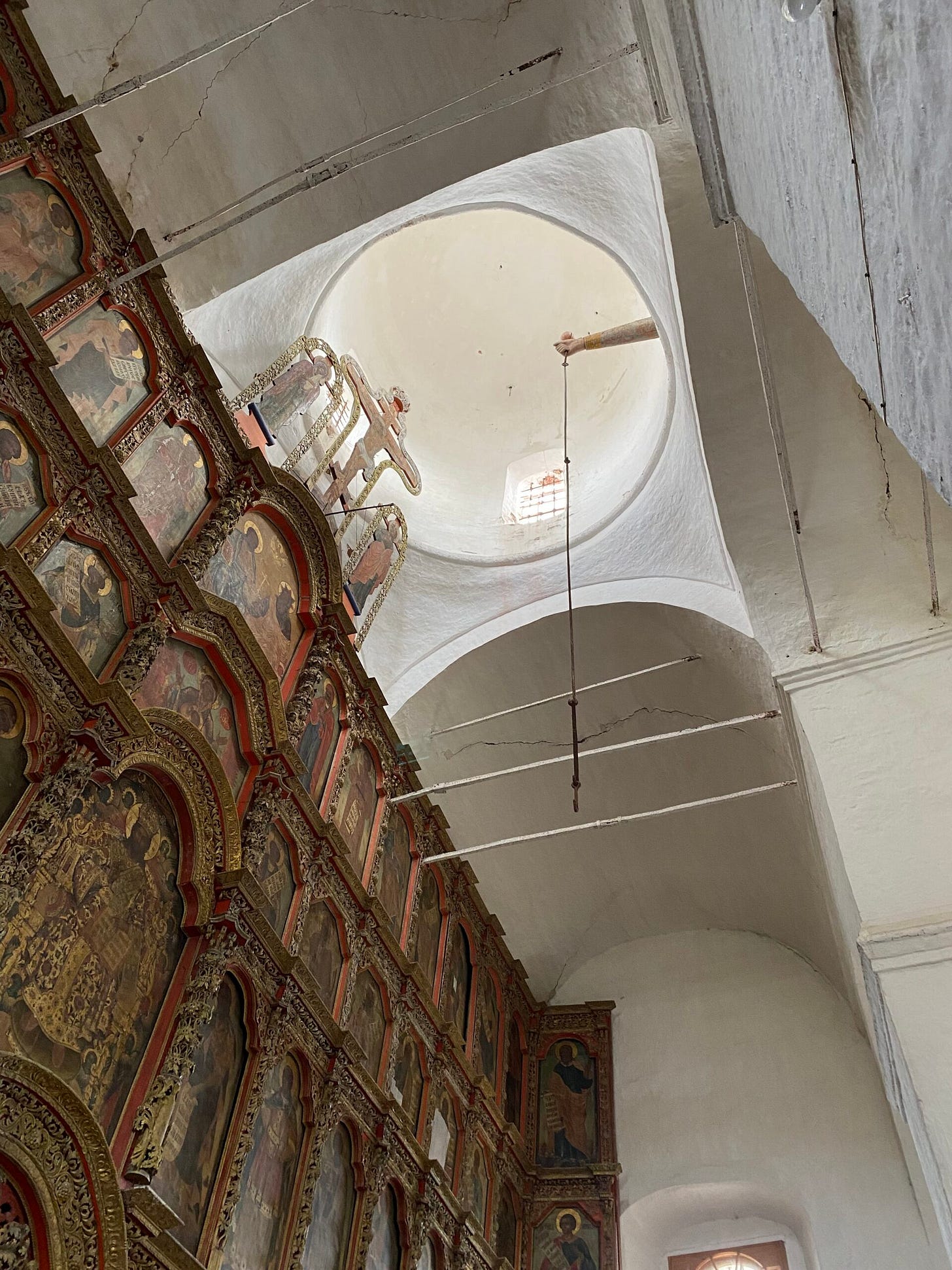 Иконостас в соборе Рождества Христова