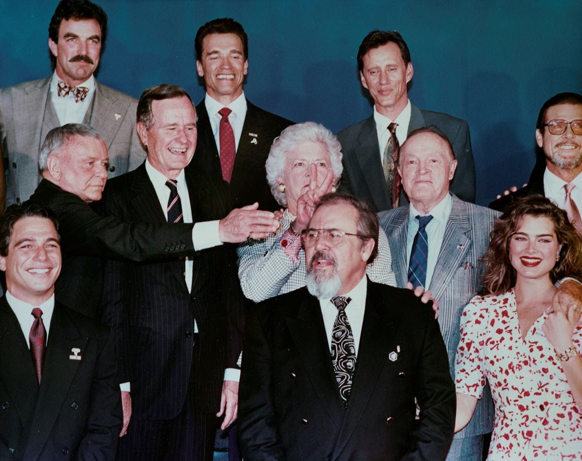 No photo description available.