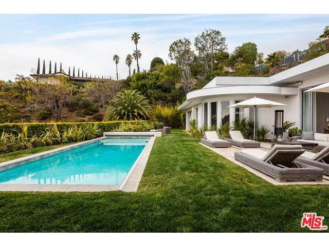 1083 NORTH HILLCREST ROAD - BEVERLY HILLS – Luxify Marketplace 1083 NORTH HILLCREST ROAD - BEVERLY HILLS – Luxify Marketplace