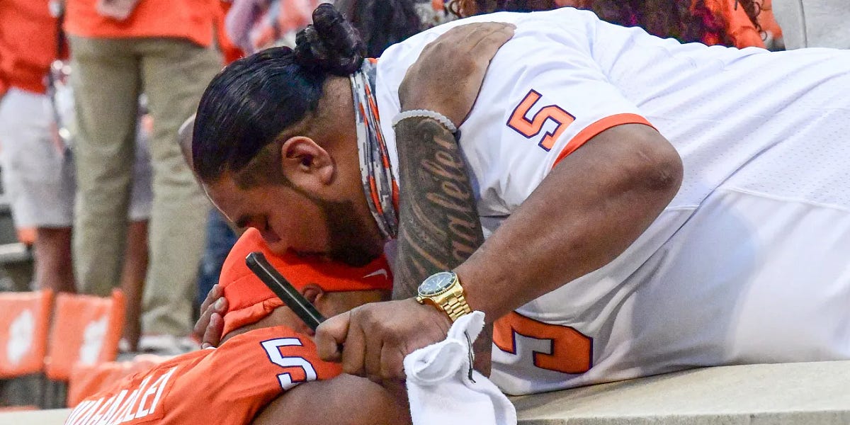 Canzano: Ducks, Beavers set up Uiagalelei family reunion