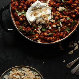 Fiery Chickpea & Mango Madras