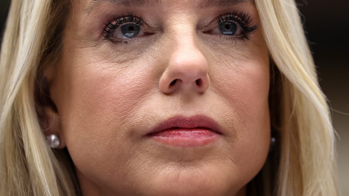 Dr. Jekyll and Ms. Bondi