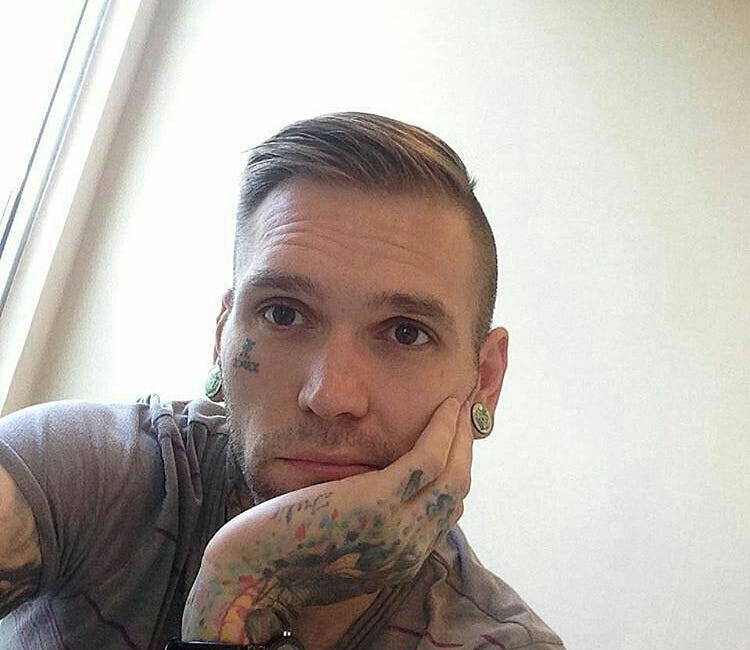 The Unsearchable Past: How Digital Algorithms and Modern Narratives Flatten History