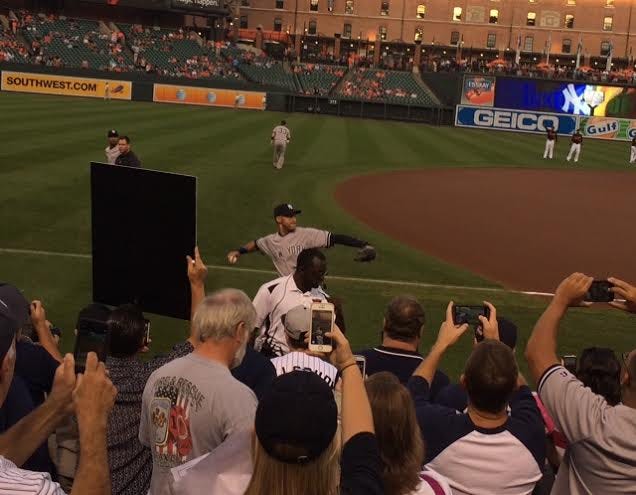 Jeter warming up! Great free seat... Jeter warming up! Great free seat...
