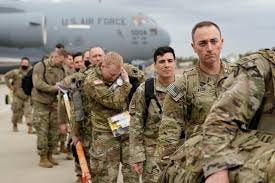 U.S. troops prepare for deployment to ...