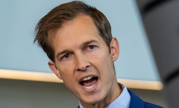 Le représentant Jake Auchincloss
