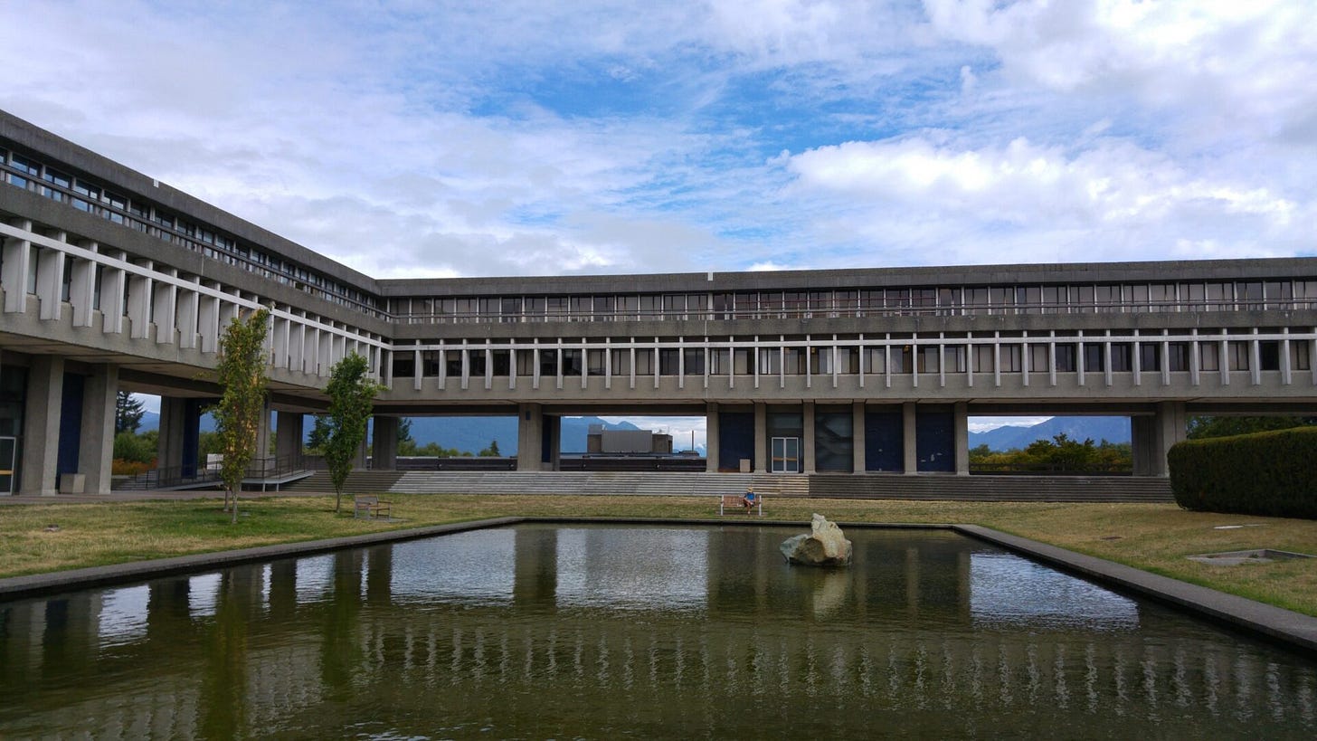 Simon Fraser campus : Vancouver | Visions of Travel