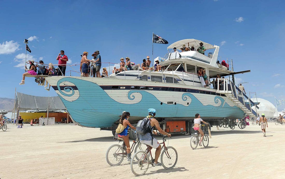 At Burning Man, the Tech Elite One-Up One Another - The New York Times