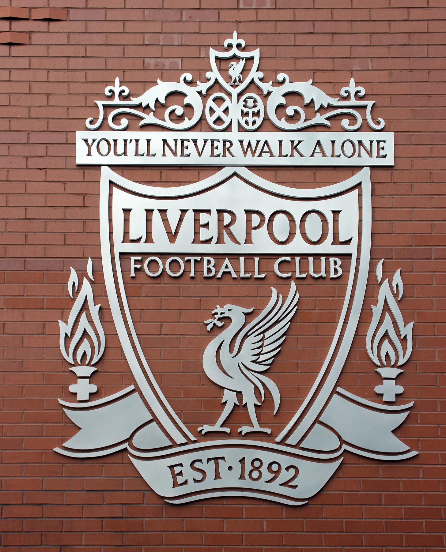 File:Liverpool FC crest on Walton Breck Road.jpg - Wikimedia Commons