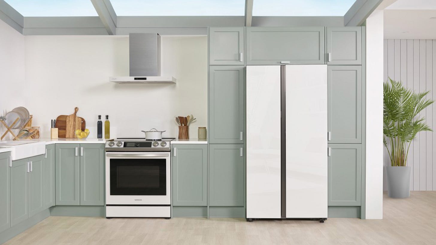 White Samsung Bespoke side-by-side fridge in a kitchen White Samsung Bespoke side-by-side fridge in a kitchen