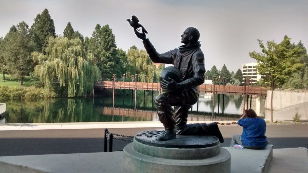 Statue