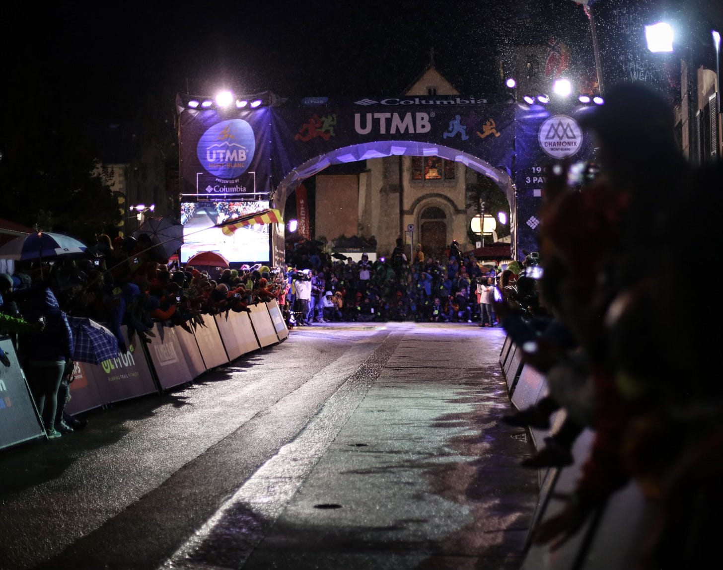 UTMB finish arch UTMB finish arch