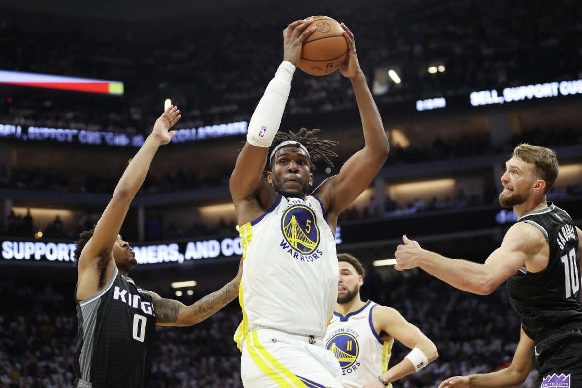 Warriors' Kevon Looney ate Domantas Sabonis alive