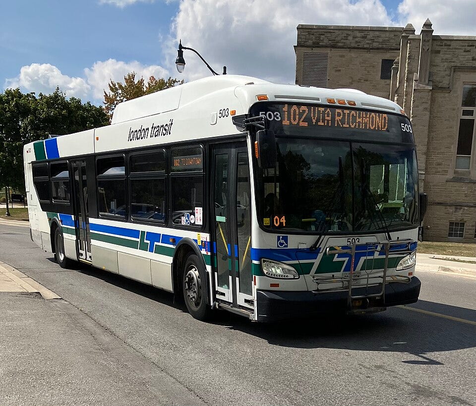 File:New Flyer Xcelsior XD40 bus in service for the London Transit Commission.jpg