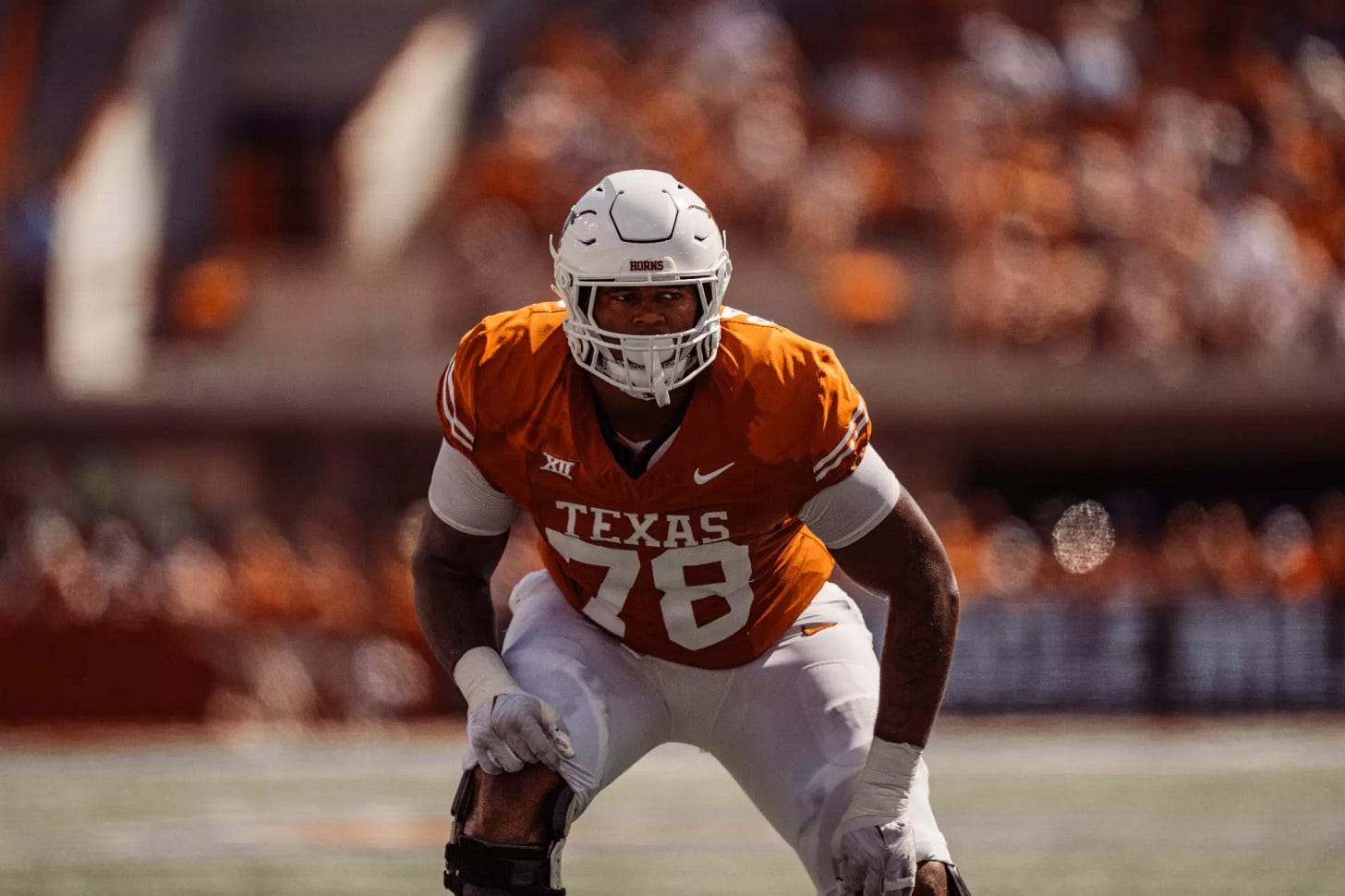 Kelvin Banks Jr. - Football - University of Texas Athletics