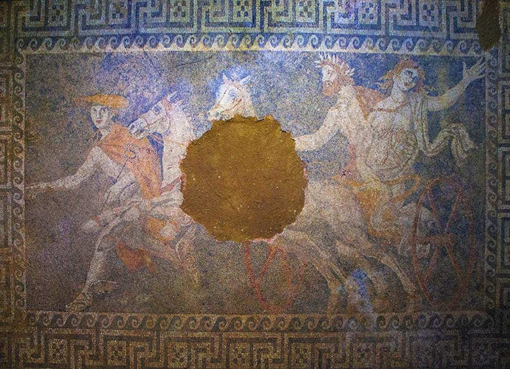 Autumn Equinox Marks Solemn Change of Seasons