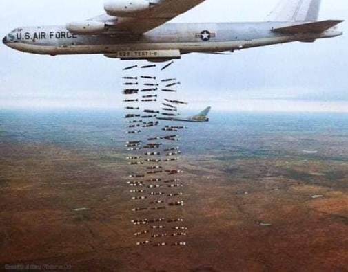 B-52 Carpet bombing!