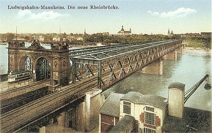A bridge over a river

AI-generated content may be incorrect.