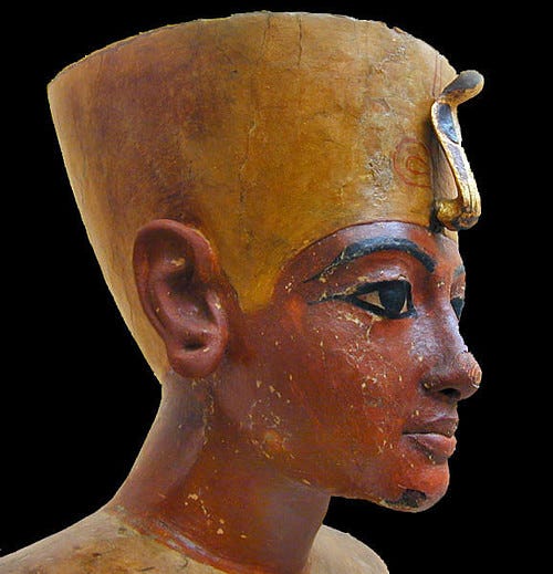 Tutankhamun (by Dalbera, CC BY) Tutankhamun (by Dalbera, CC BY)