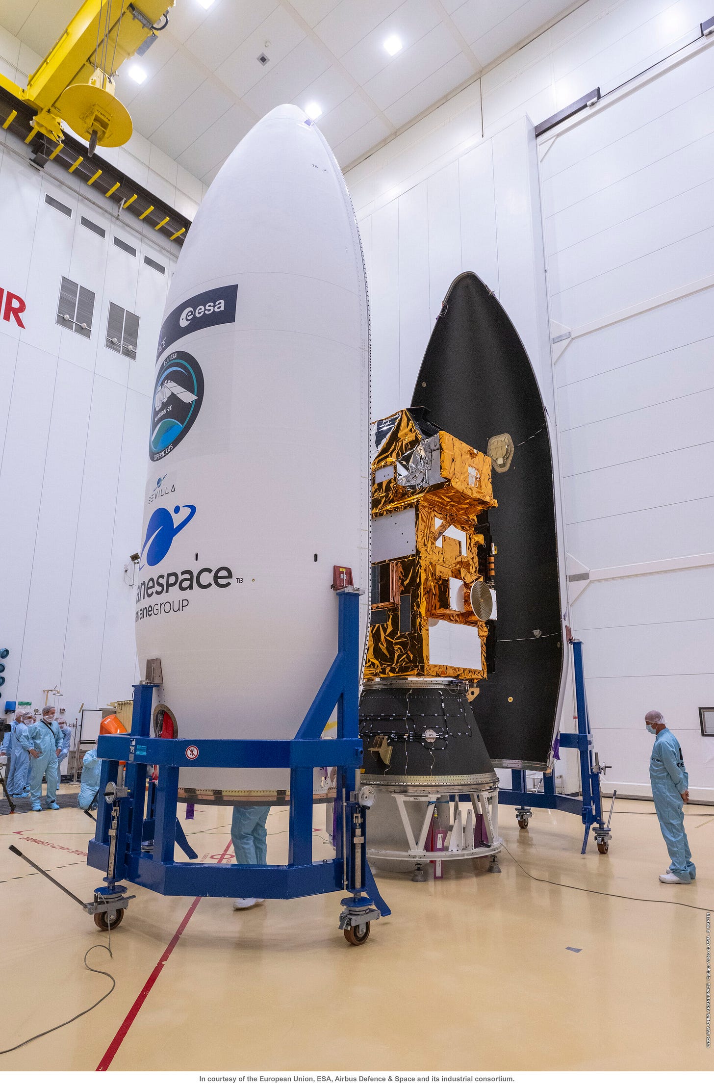 Sentinel-2C being encapsulated in the Vega fairing Sentinel-2C being encapsulated in the Vega fairing