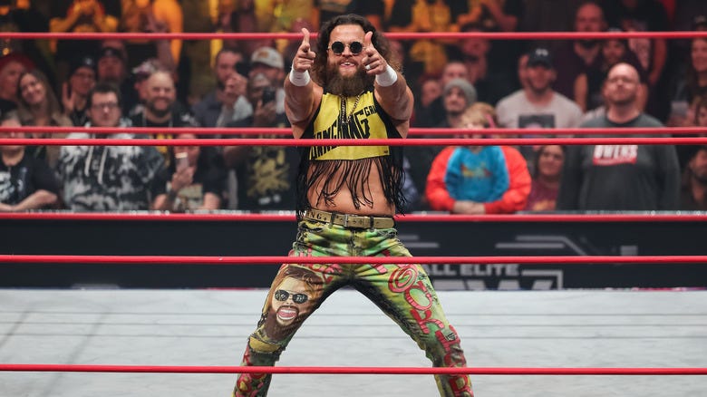 Juice Robinson makes his entrance