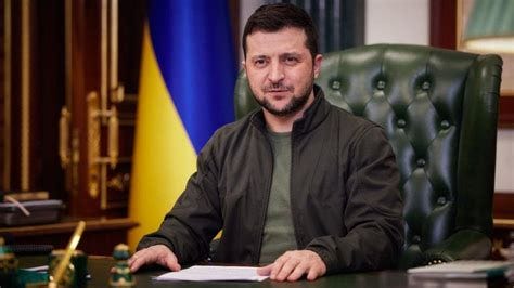 Ukraine: President Zelensky to address Irish parliament - BBC News