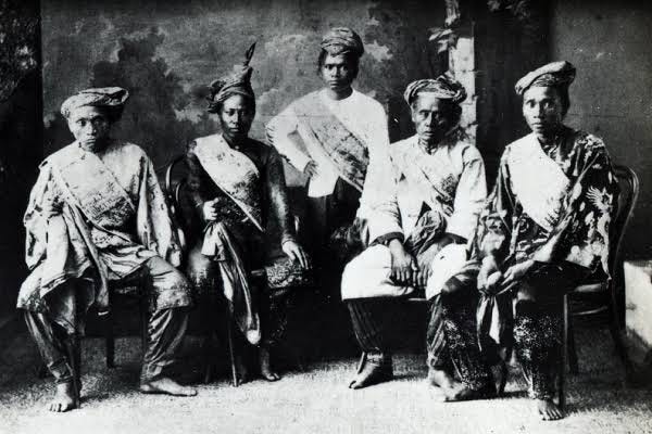 Moro Raids: Religious or Economic? | by Avron Sinco | Medium