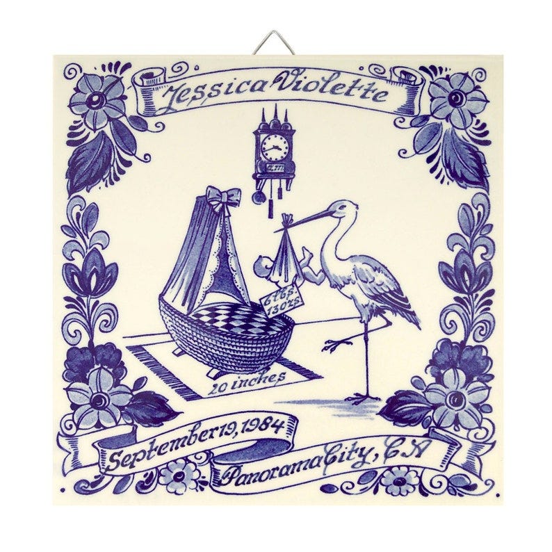 Handcrafted Delft Blue Birth Tile, personalized with your baby’s name and birth details. Made in the Netherlands, this timeless, hand-painted piece celebrates the arrival of a newborn and serves as a cherished keepsake for generations.