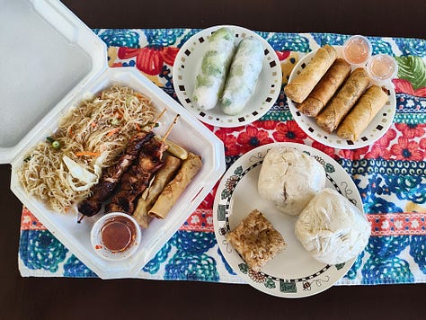 Fantastic food at a well-attended farmers market on West Dearborn in Englewood:Sarasota County:Florida