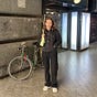 lera lazareva's avatar