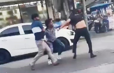 indiansfight02.jpg