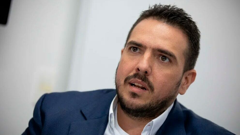 Stalin González María Corina