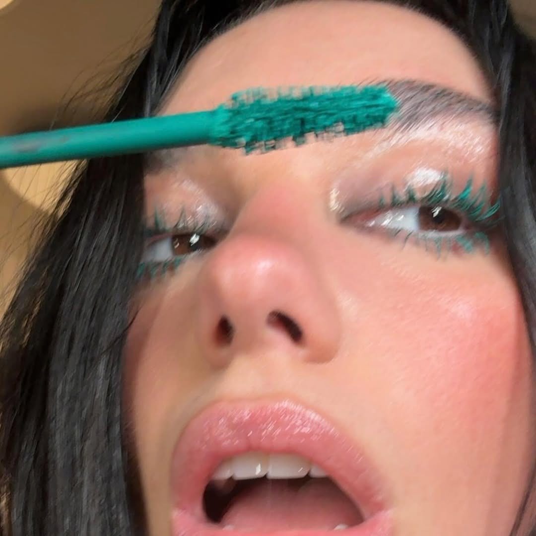 Central Dua Lipa on X: "LINDA! Dua Lipa via Instagram 💚 https://t.co/zw8mfuWSCp" / X