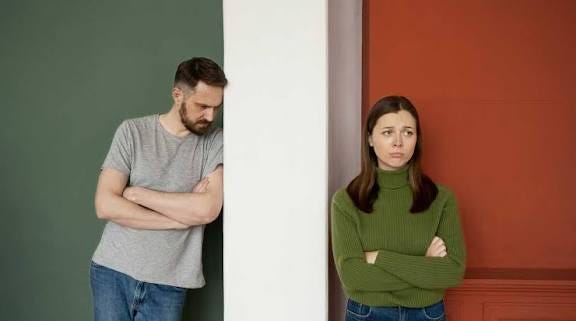 11 Warning Signs Of Lack Of Emotional Connection In Relationships