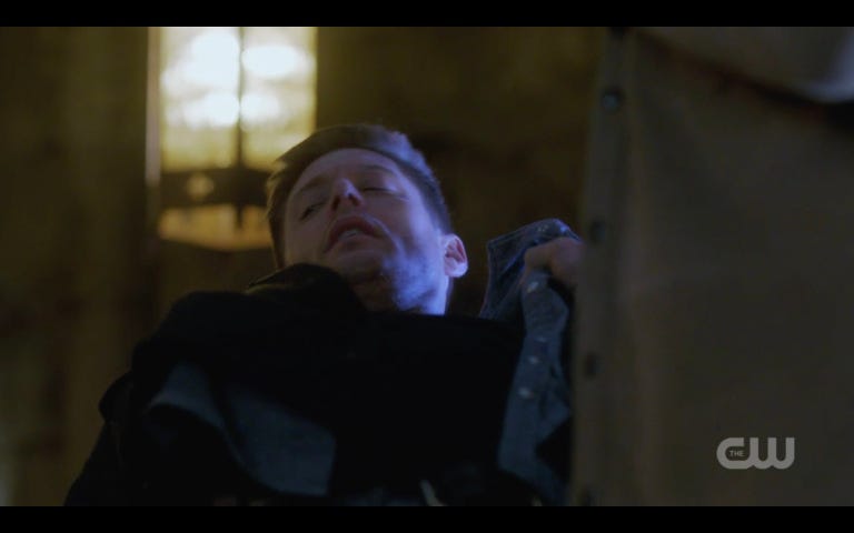 dean winchester reaching into coat for lucifer dagger supernatural 1324 dean winchester reaching into coat for lucifer dagger supernatural 1324