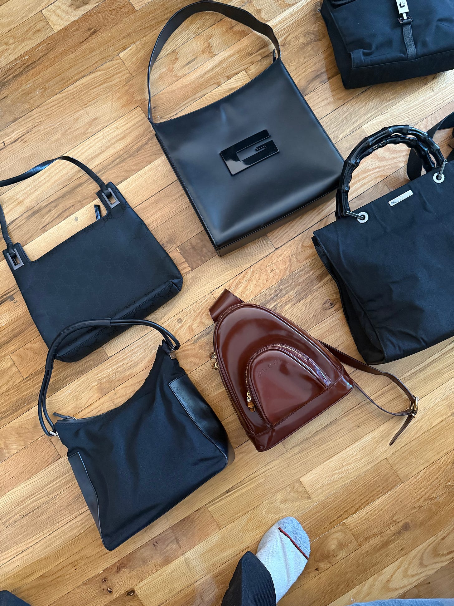 We Sold an Incredible '90s Gucci Bag for $95!!!