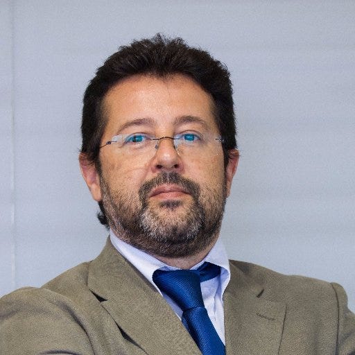 Substack profile picture for @paulo