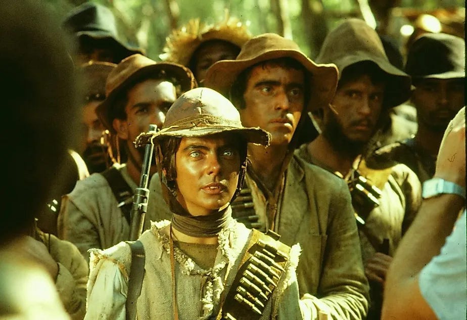 Folhadamanha Folhadamanha