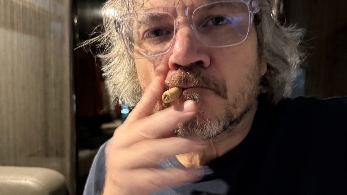 smoke your cigarette i hope you choke Tour Q&A - by Jeff Tweedy