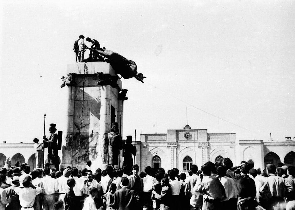 File:1953 Iranian coup d'état - Pulling down statues of the Reza Shah (2).jpg File:1953 Iranian coup d'état - Pulling down statues of the Reza Shah (2).jpg