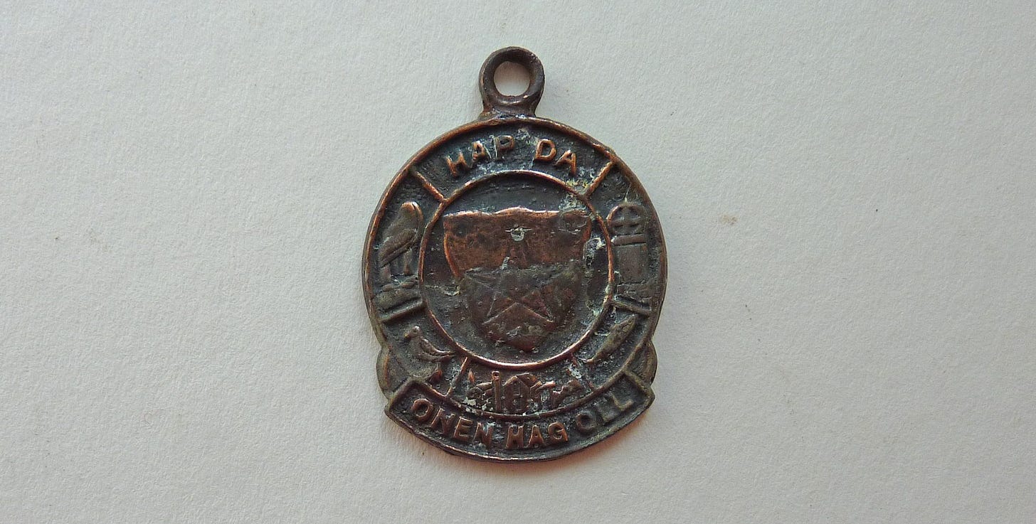 2993 - Hap Da Charm: Souvenir - Museum of Witchcraft and Magic