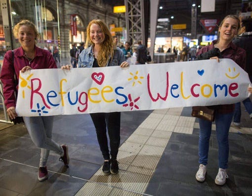 swedish-girls-welcome-refugees swedish-girls-welcome-refugees