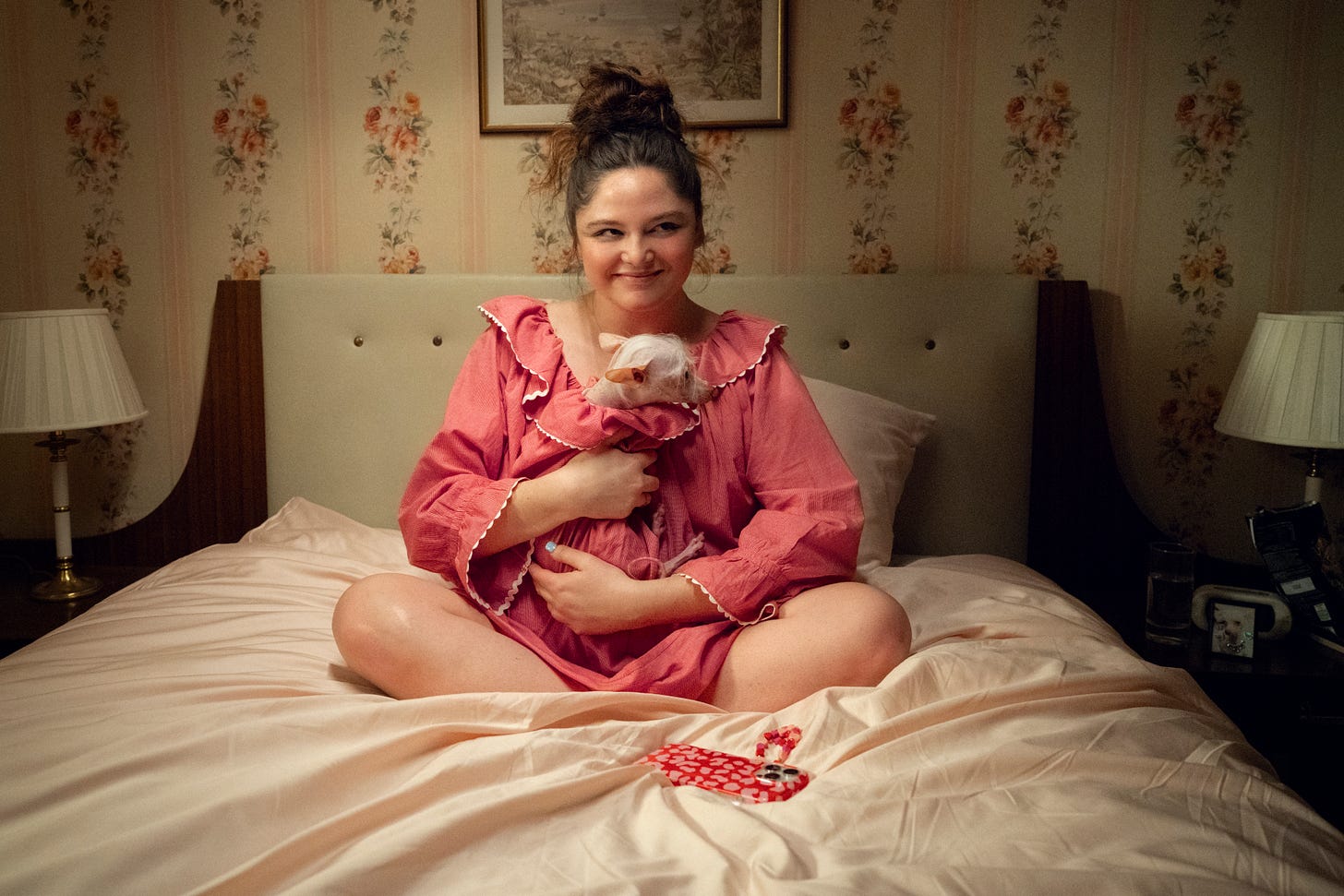 Too Much' Review: Lena Dunham's Netflix Romantic Dramedy