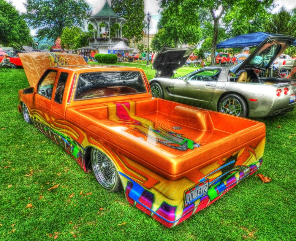 Why are lowriders so beloved in Mexican American culture?