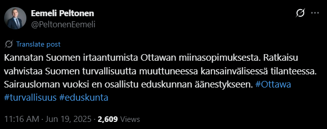 Peltonen sairasti munuaissairautta. Hän oli kevätistuntokauden viimeisillä viikoilla pois eduskuntatyöstä ja on kesän aikana ollut sairauslomalla. Peltonen sairasti munuaissairautta. Hän oli kevätistuntokauden viimeisillä viikoilla pois eduskuntatyöstä ja on kesän aikana ollut sairauslomalla.