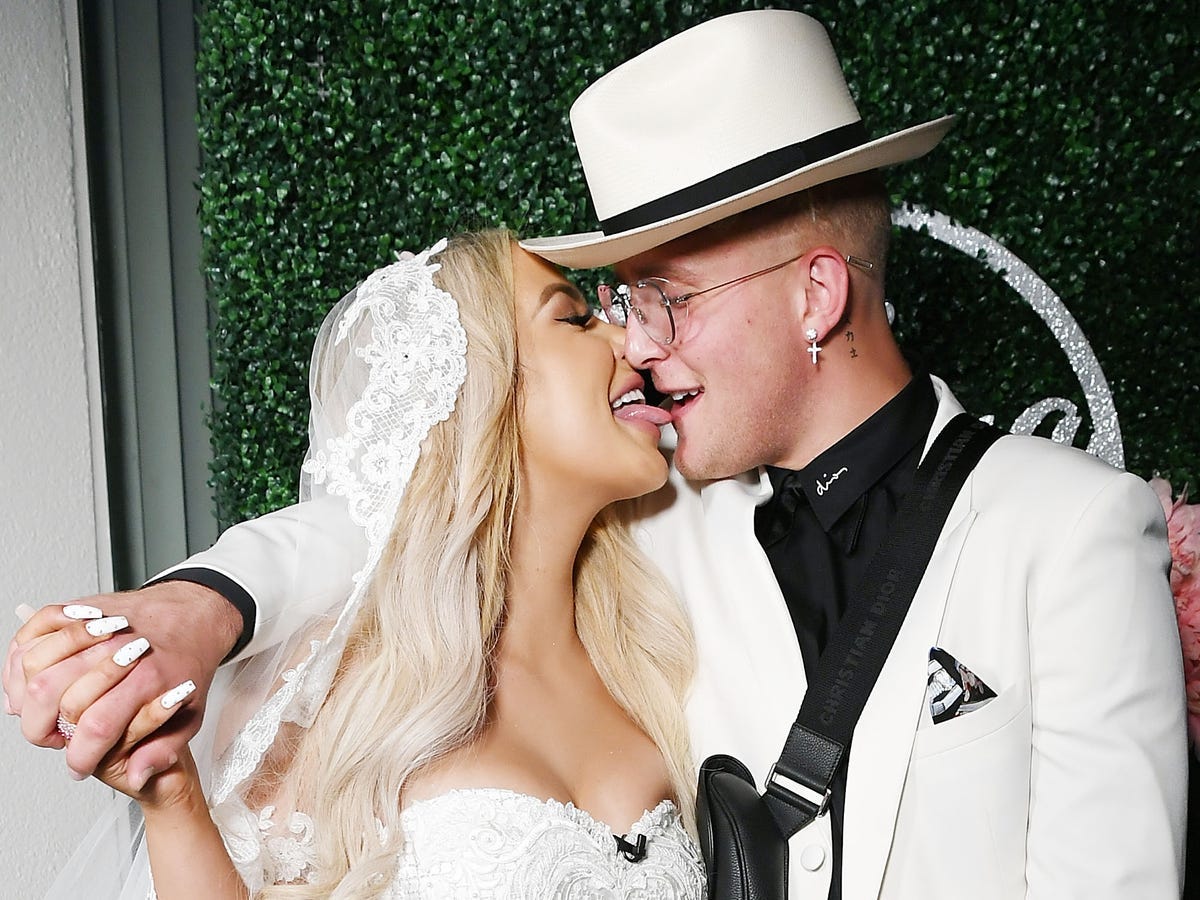 PHOTOS: Jake Paul and Tana Mongeau's Wedding Ceremony - Business Insider PHOTOS: Jake Paul and Tana Mongeau's Wedding Ceremony - Business Insider