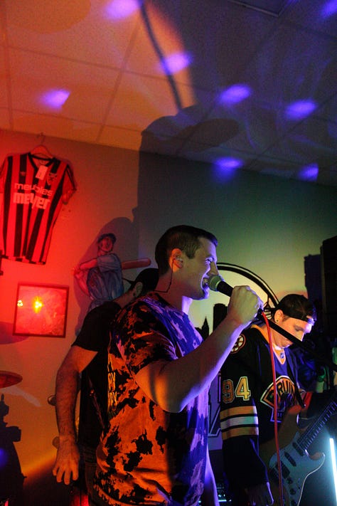 MoveSet performing @ The Felt Fanatic