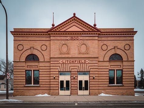 A city full of old stories, now guarded by God, guns, and flags proudly flown.