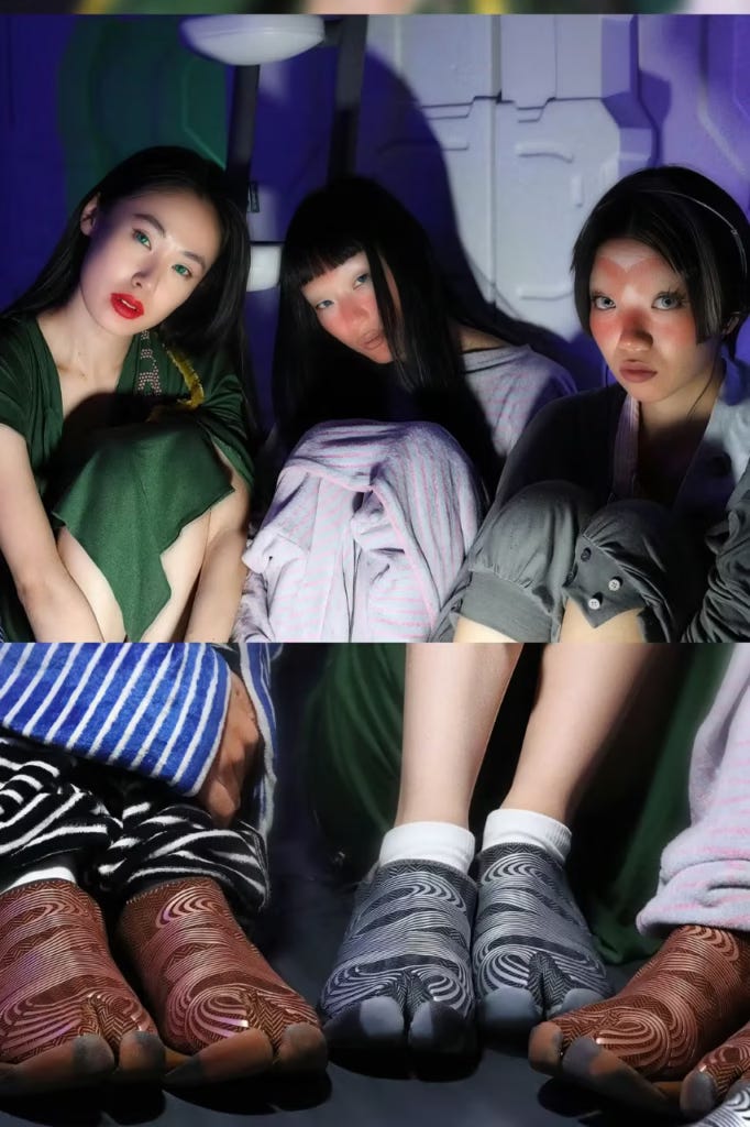 Kiko Kostadinov x ASICS LYASA FF: o tabi sem cadarço já disponível